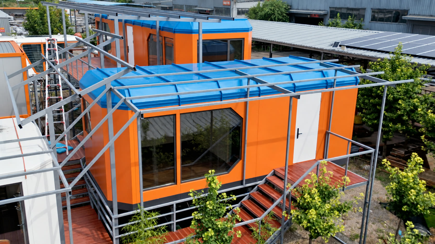 Hébergement modulaire avec terrasse